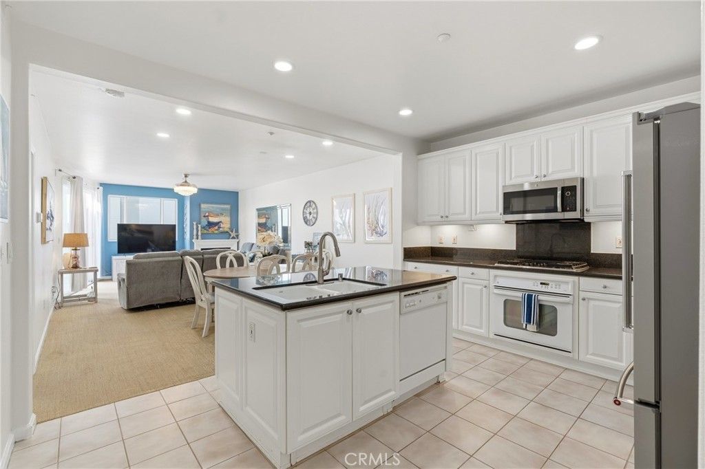 1400 E Ocean Boulevard # 2403, Long Beach