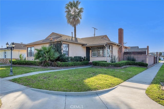 12911 Daphne, Gardena.