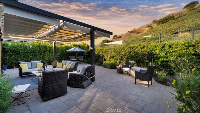 343 Paradiso, Irvine.