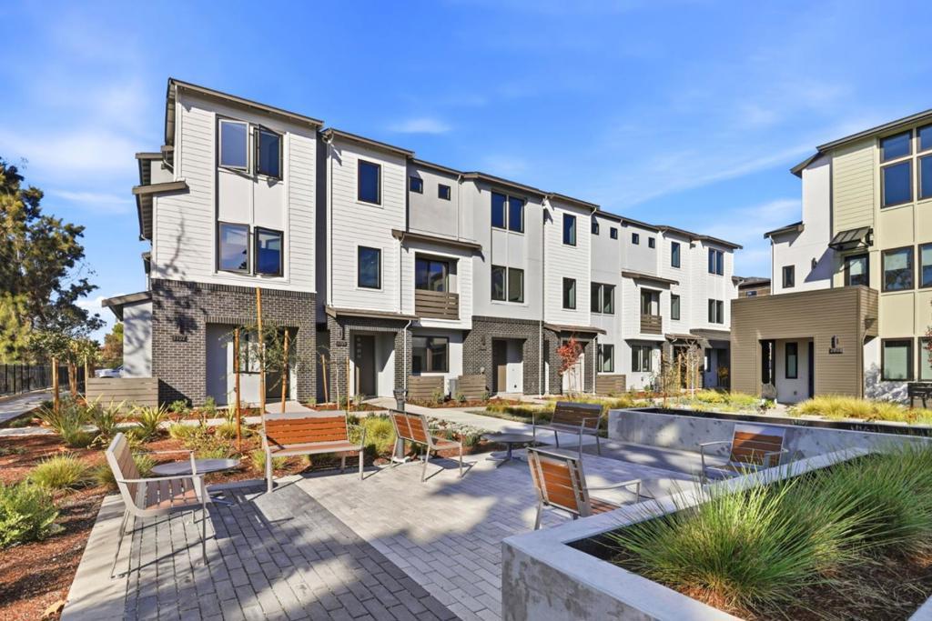 Photo of Listing #ML82034020