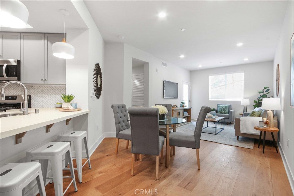 Photo of Listing #SB26027396