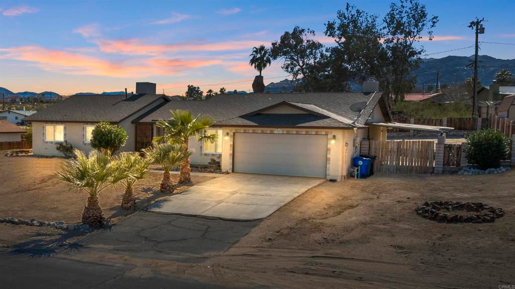 Photo of Listing #PTP2600972