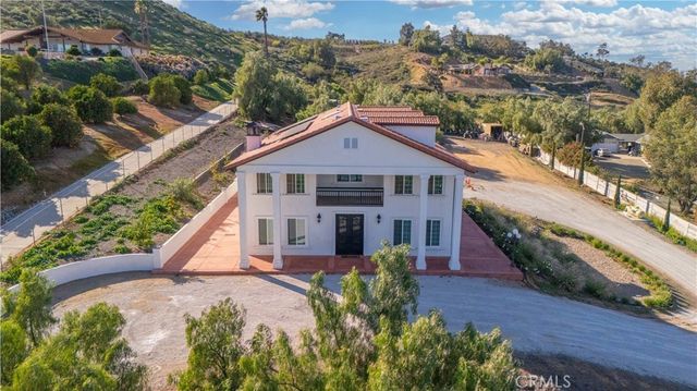 17423 Wicker Way, Riverside