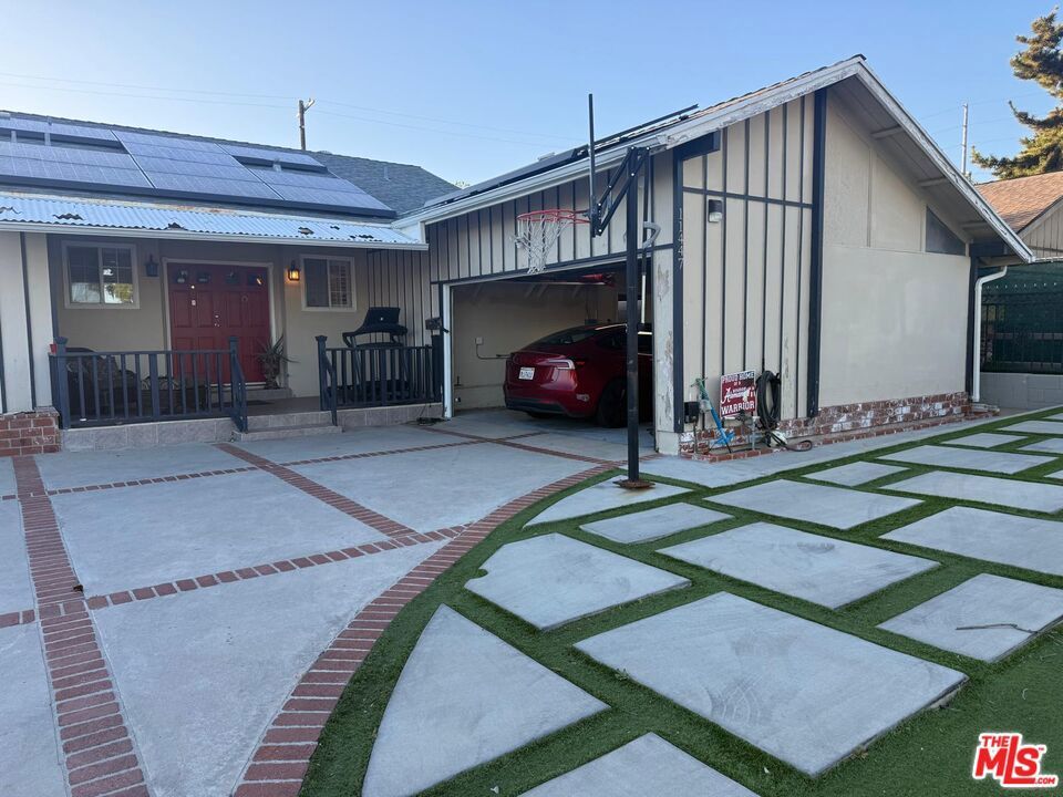 Photo of Listing #26648571