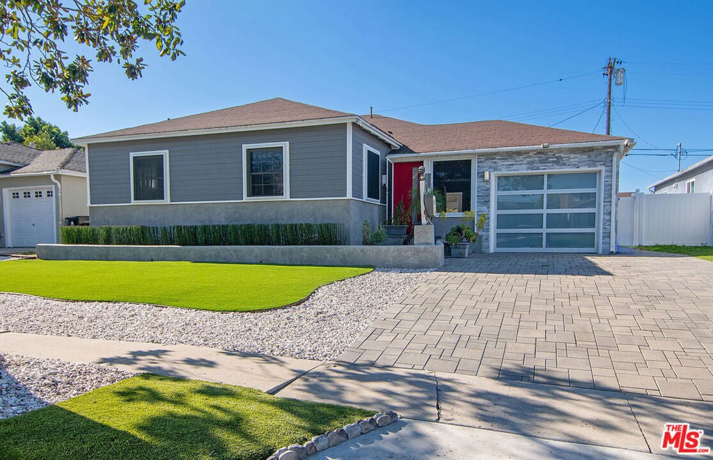 Photo of Listing #26648699