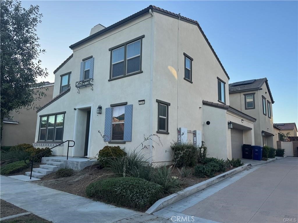 Photo of Listing #IV26028392