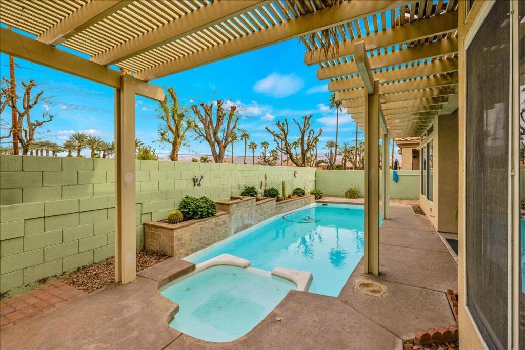 Photo of Listing #219142861DA