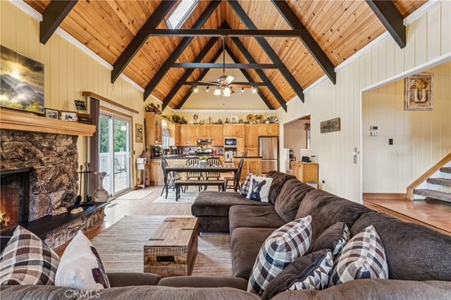 200 Birchwood, Lake Arrowhead