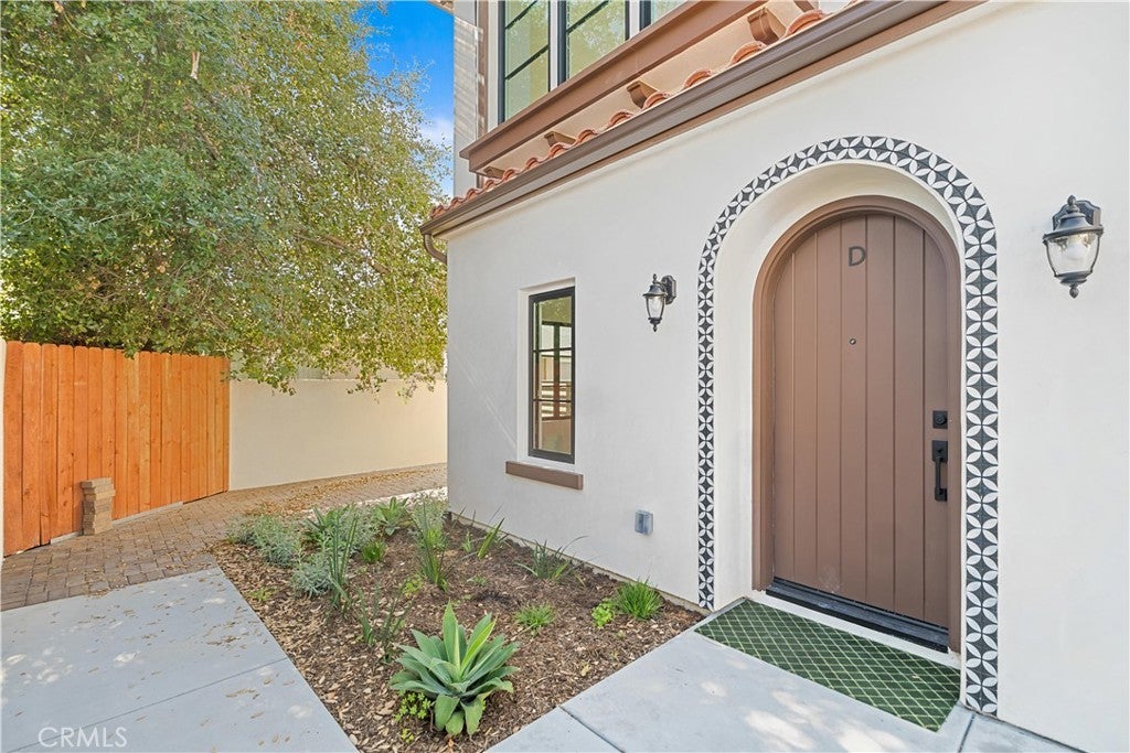 200 2nd Avenue D, Arcadia