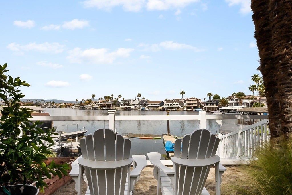 Photo of Listing #41123329