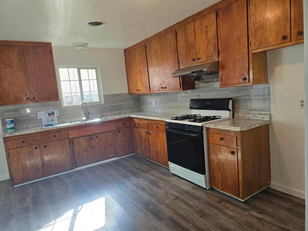 Photo of Listing #41123334