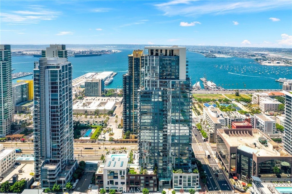 Photo of Listing #ND26028397