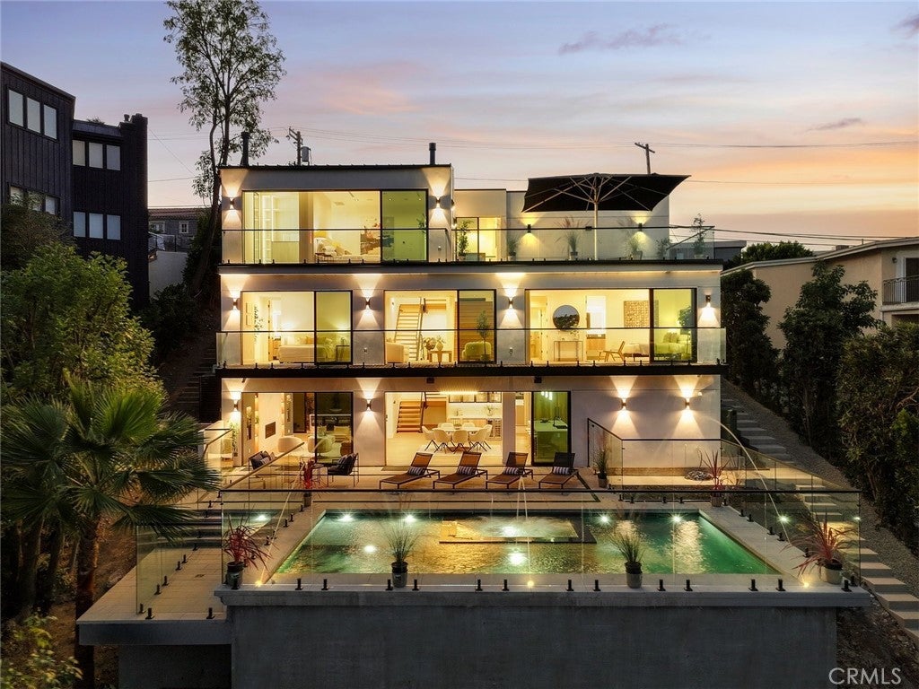 Photo of Listing #SR26028627