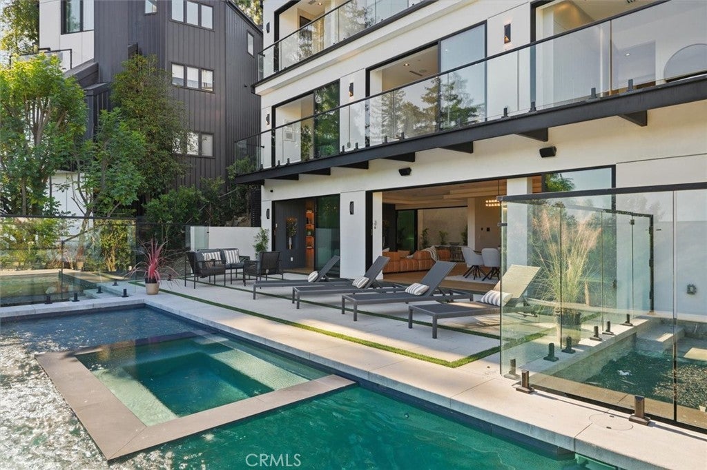 Photo of Listing #SR26028627