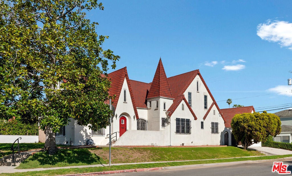 Photo of Listing #26648085