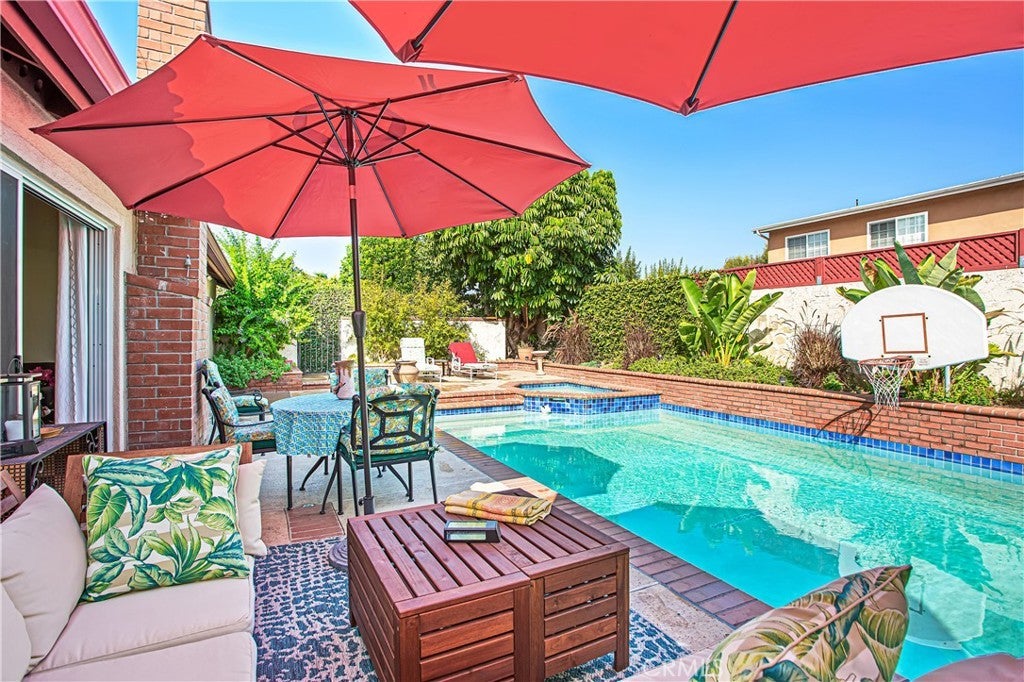 Photo of Listing #OC26028846