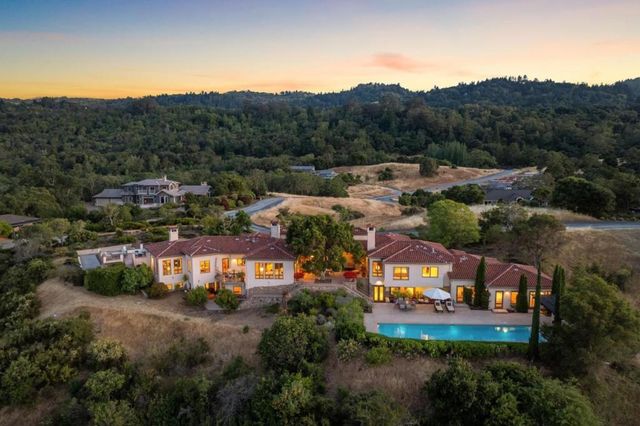 7 Redberry, Portola Valley