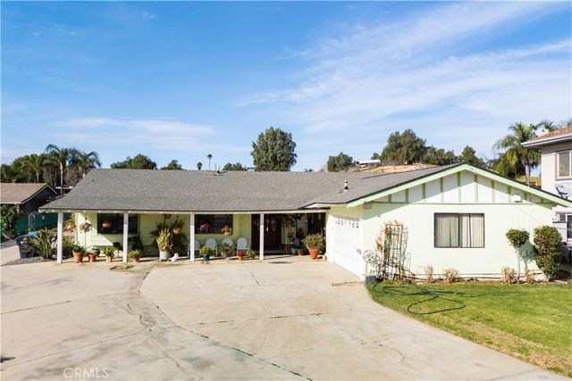 2160 Temescal Avenue, Norco