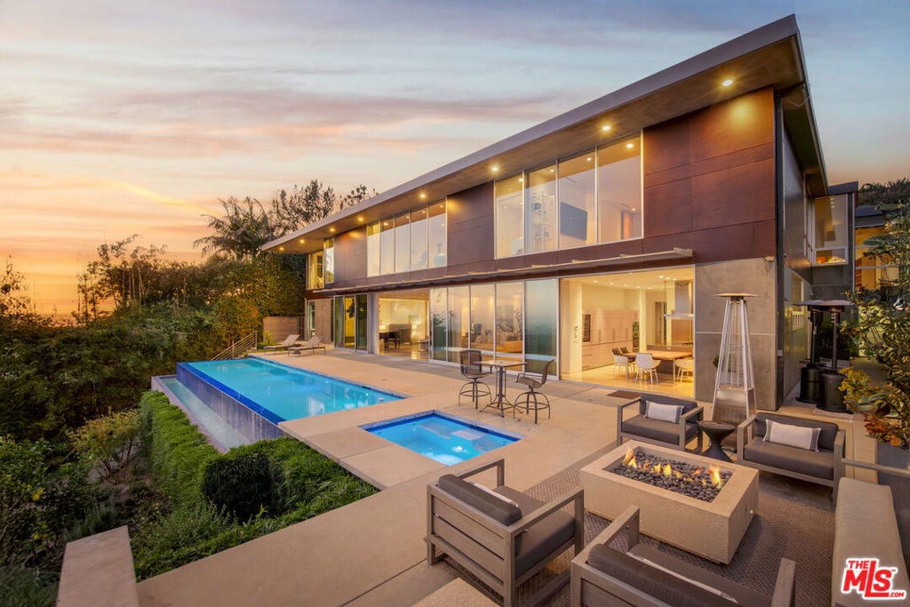 Photo of Listing #26646851