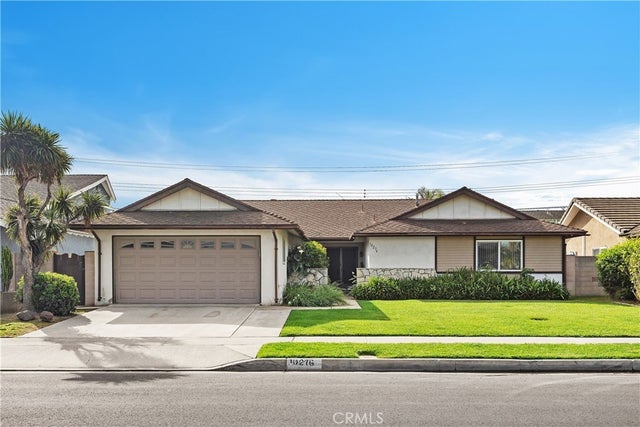 10276 Falcon, Fountain Valley