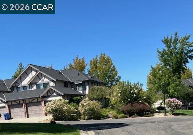 137 Haslemere, Lafayette