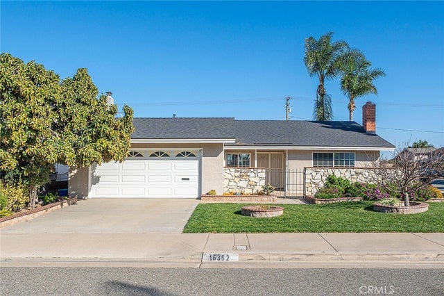 16362 Whittier Lane, Huntington Beach