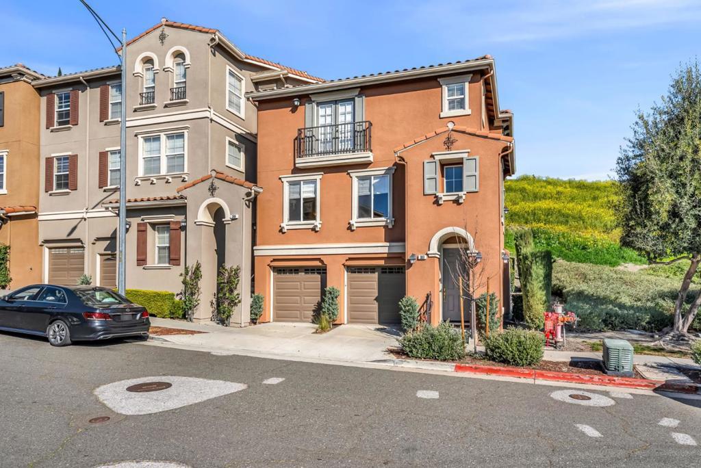 303 Mullinix Way, San Jose