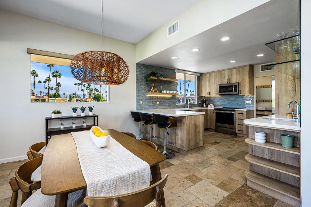 76705 Sandpiper Drive, Indian Wells