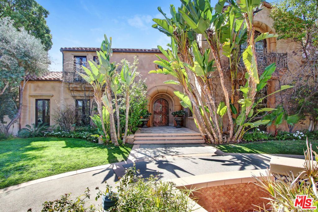 725 N Foothill Road, Beverly Hills