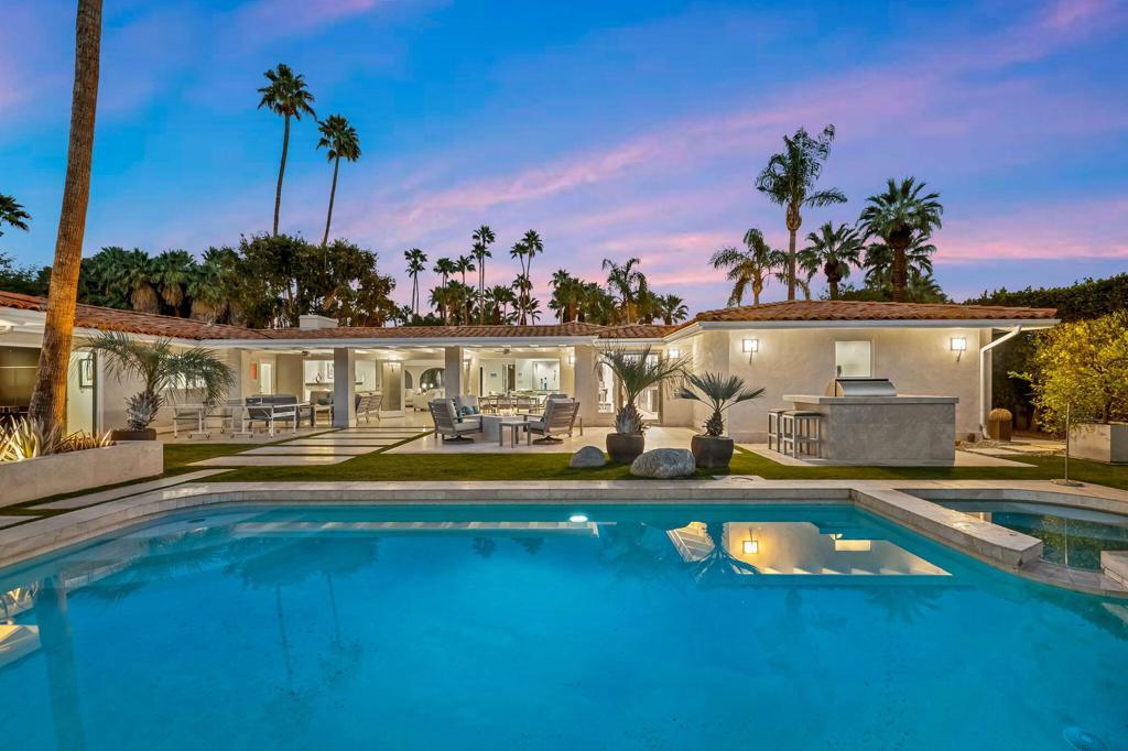 1255 Camino Mirasol, Palm Springs