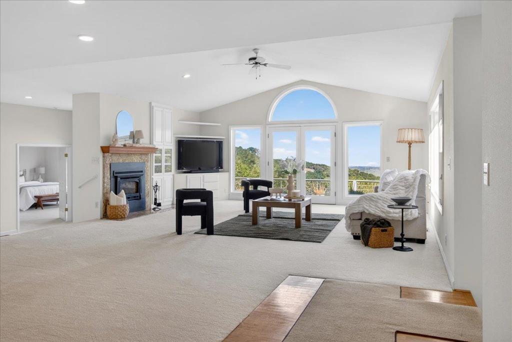 Photo of Listing #ML82034075