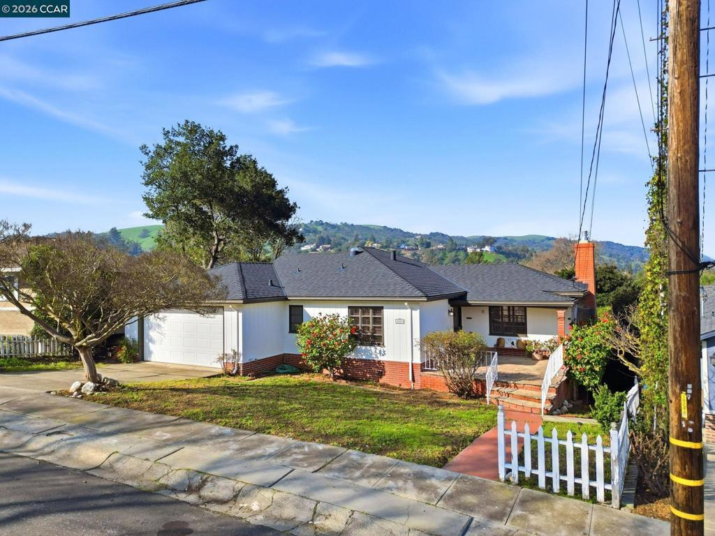 Photo of Listing #41123492