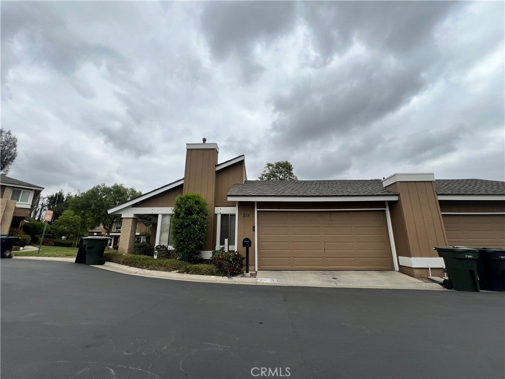 Photo of Listing #OC26030043