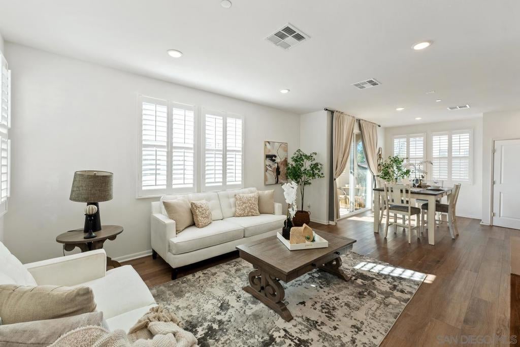 2328 Columba Glen, Escondido