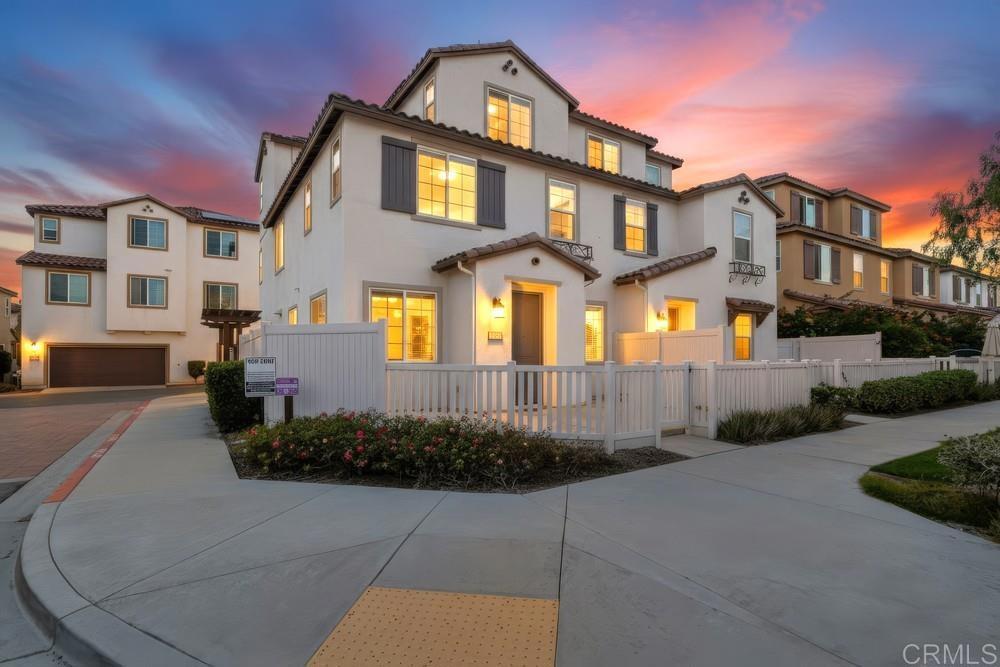 Photo of Listing #PTP2601039