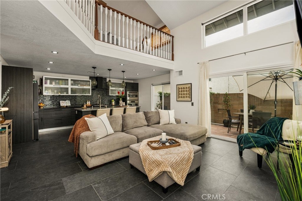 Photo of Listing #PW26029874