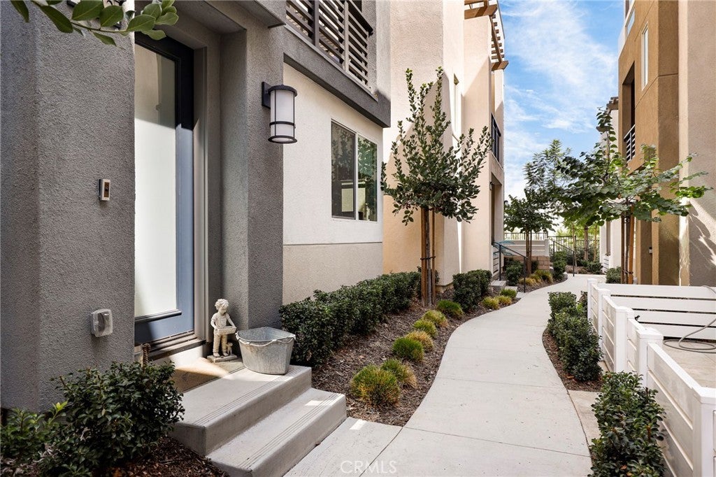 Photo of Listing #SB26024229