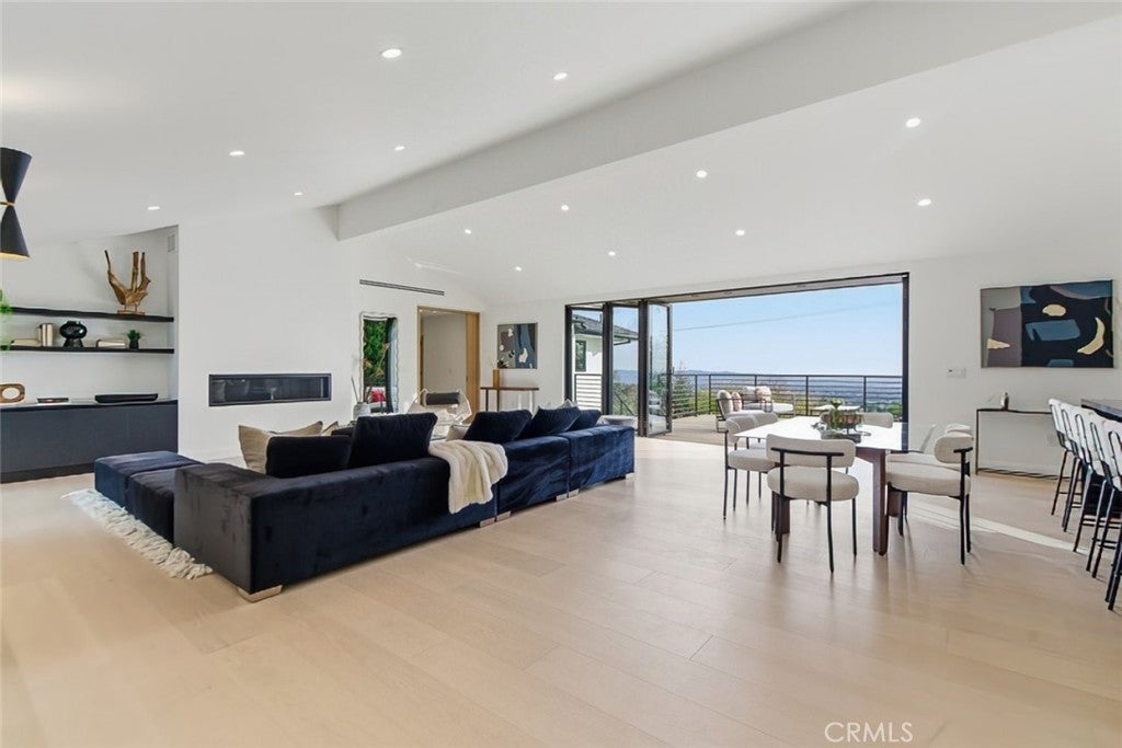 Photo of Listing #BB26029974