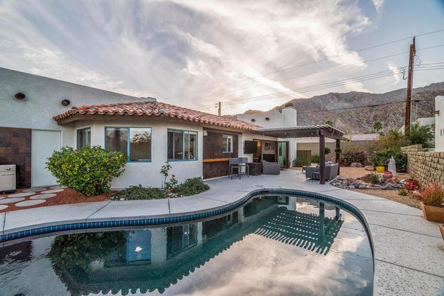 52525 Avenida Obregon, La Quinta