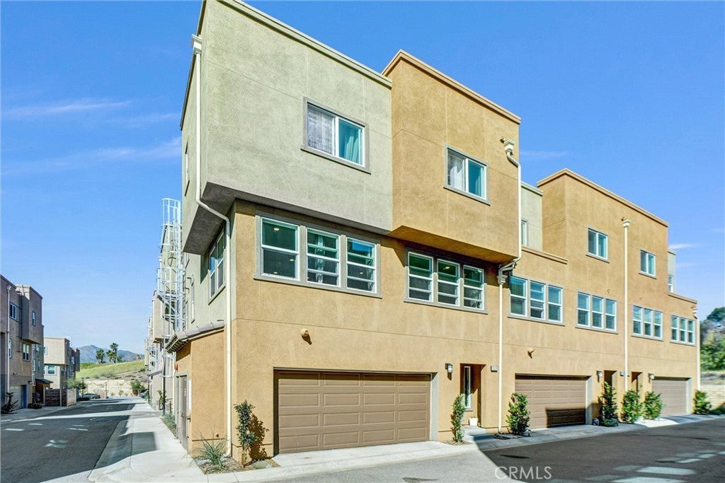 Photo of Listing #SR26030681