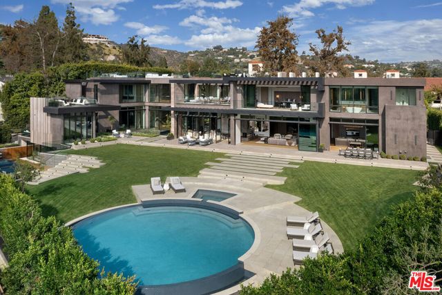 615 N Faring Road, Los Angeles