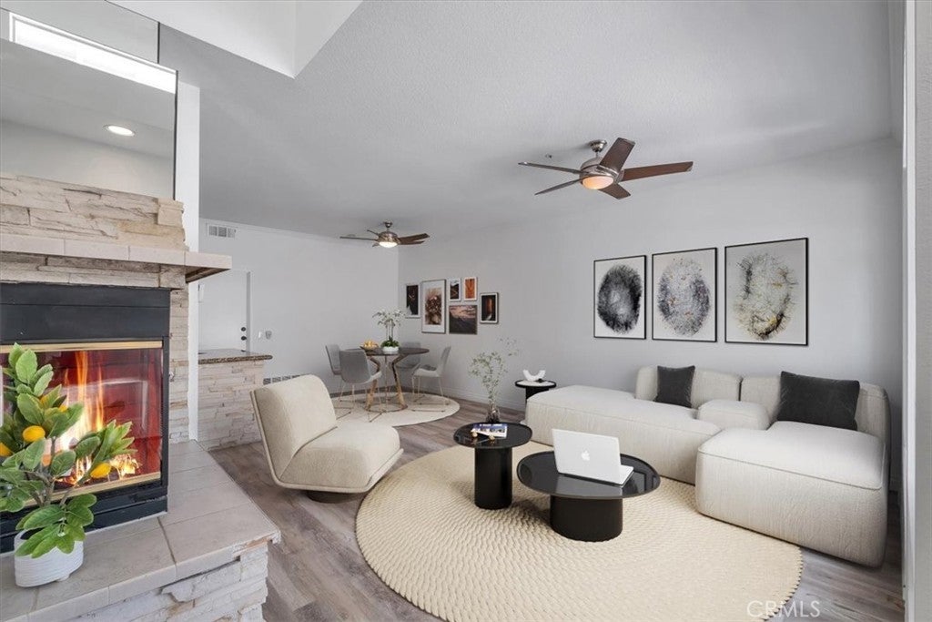 Photo of Listing #OC26030796