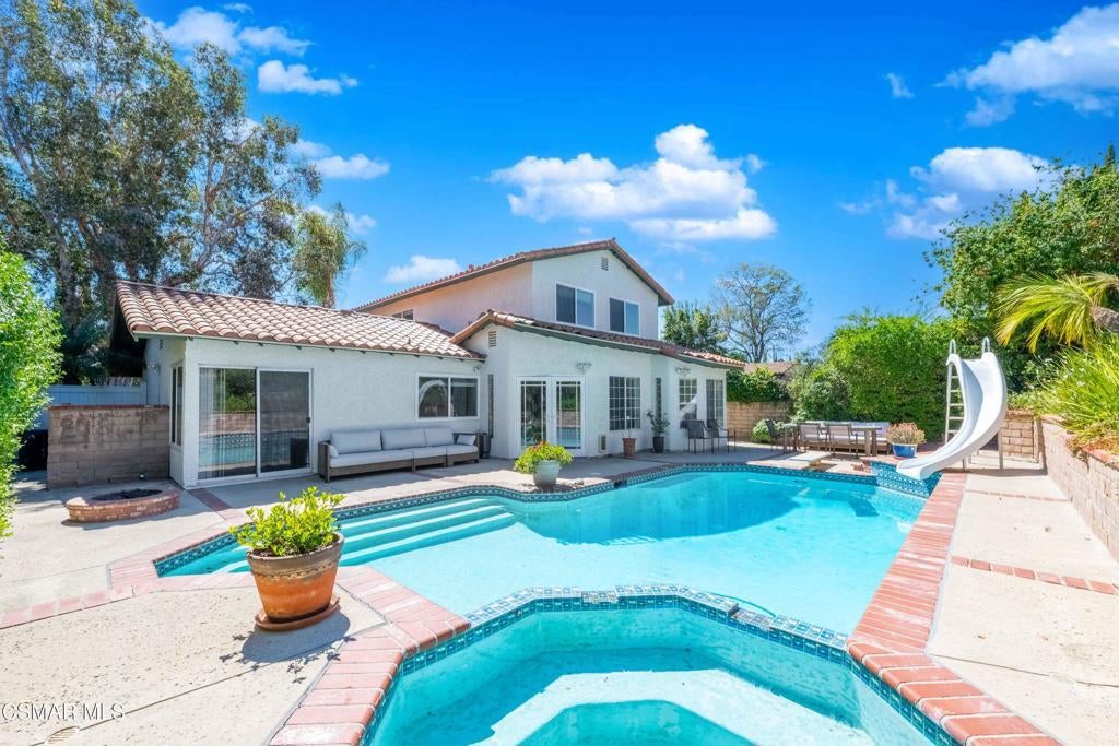 Photo of Listing #226000640