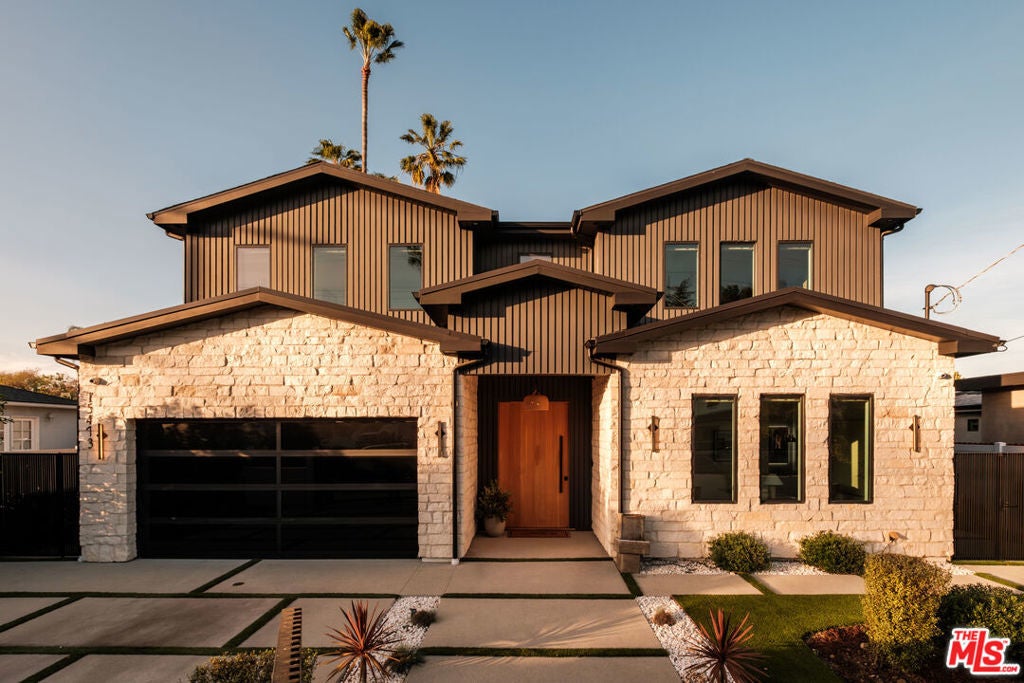 Photo of Listing #26647415