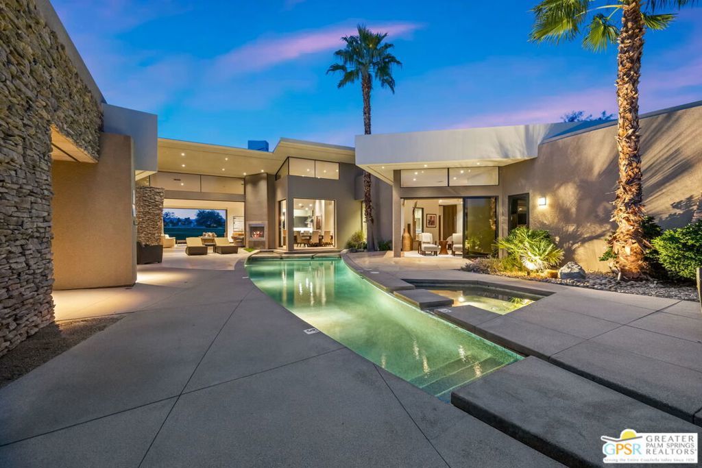 72 Royal Saint Georges Way, Rancho Mirage