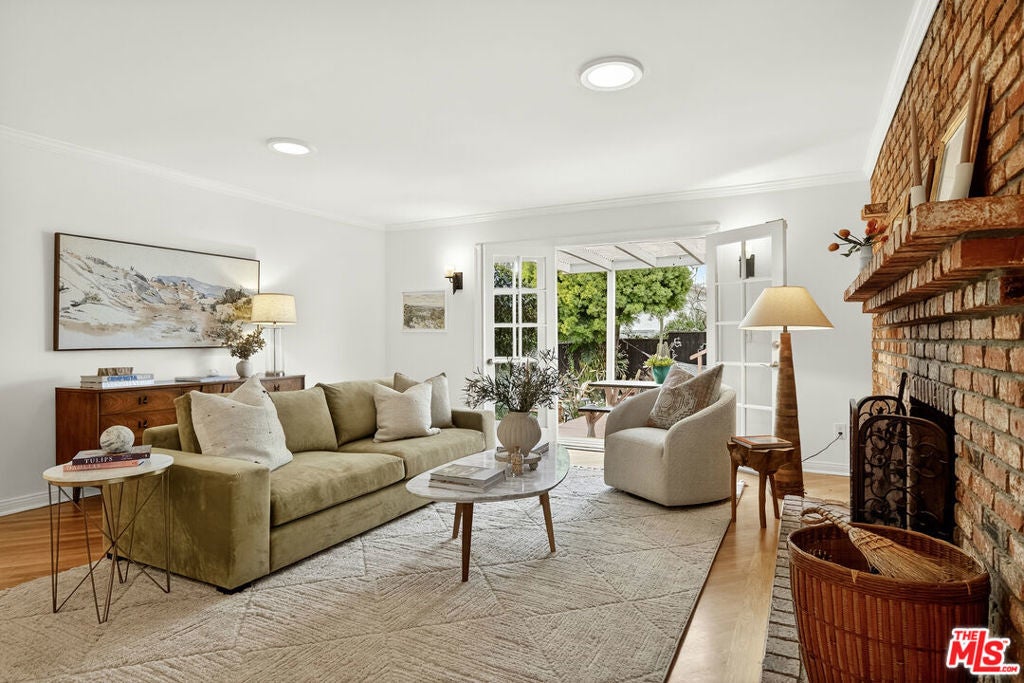 Photo of Listing #26648023