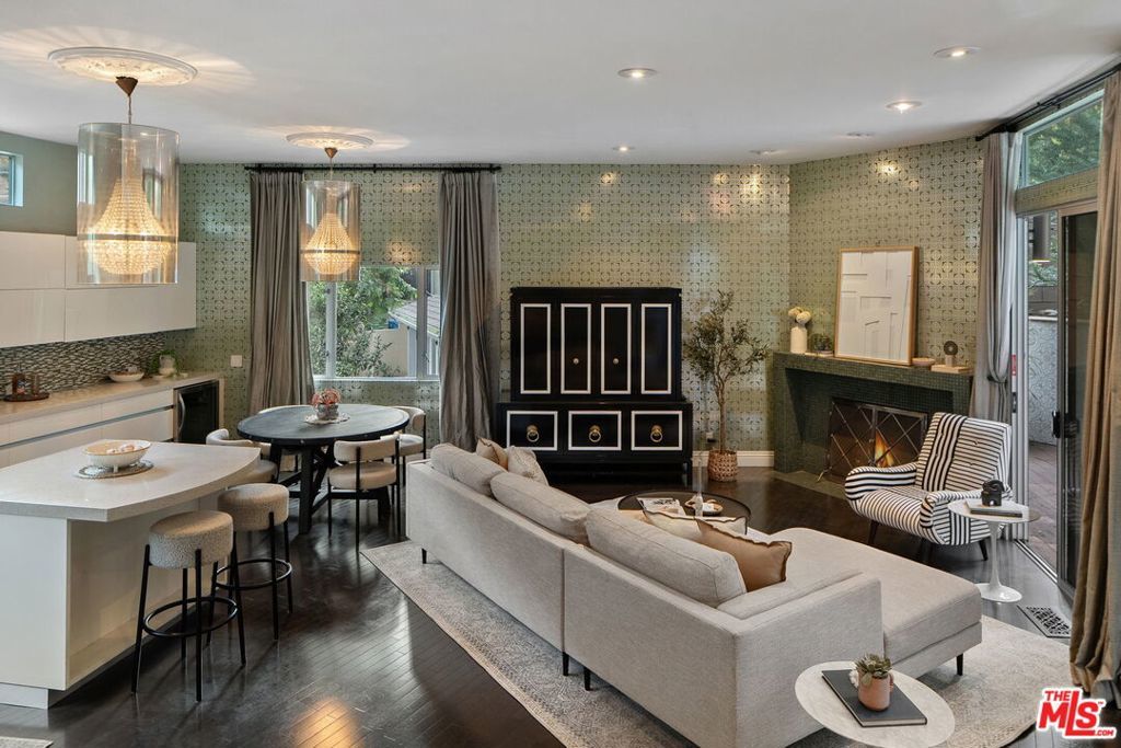 Photo of Listing #26649983