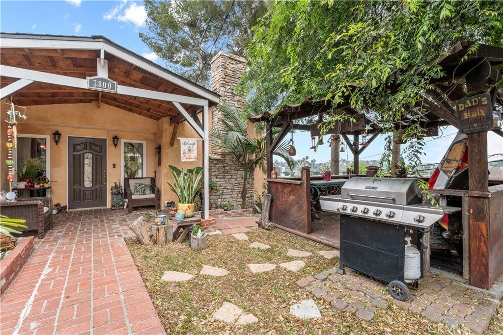 Photo of Listing #TR26031378