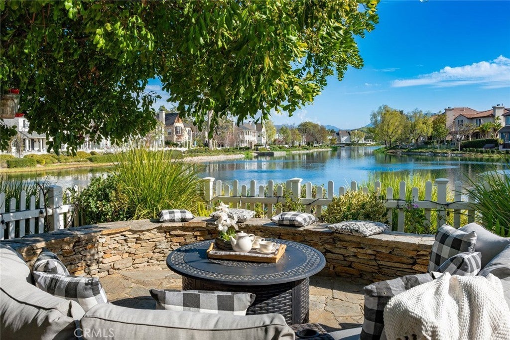 Photo of Listing #SR26031197