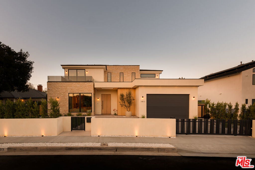 Photo of Listing #26650033